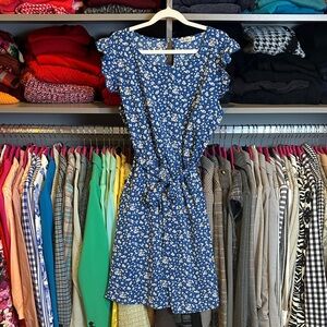 Huhot blue/white floral sleeveless belted elastic waistband dress size L